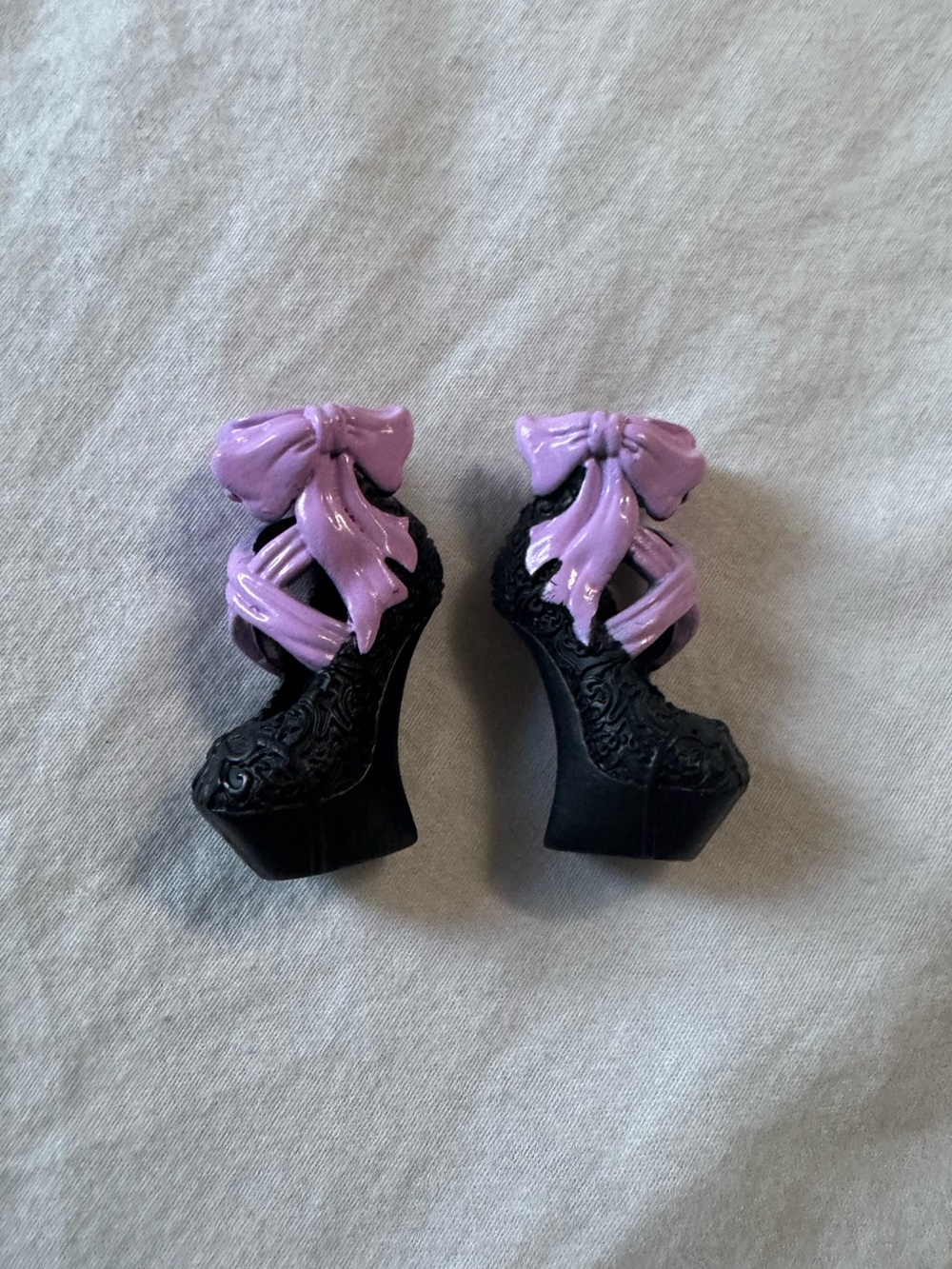 Duchess swan ever after high core doll shoes
